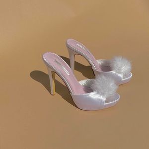 SOLD Gorgeous Vintage Early 80s Victoria’s Secret white satin feather pumps